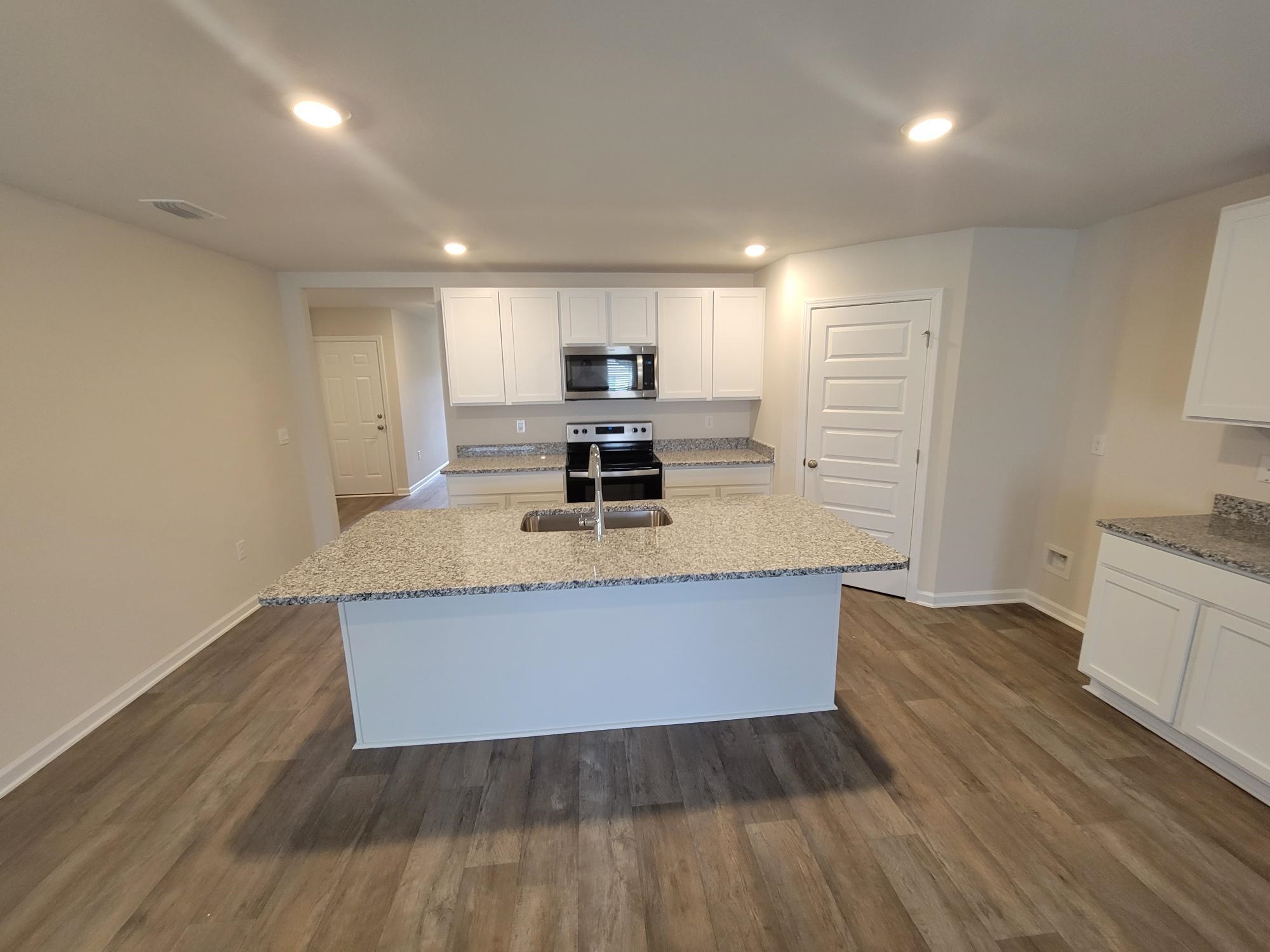 17099 REFLECTION Street Loxley, AL 36551 - Photo 9 of 29 Kitchen