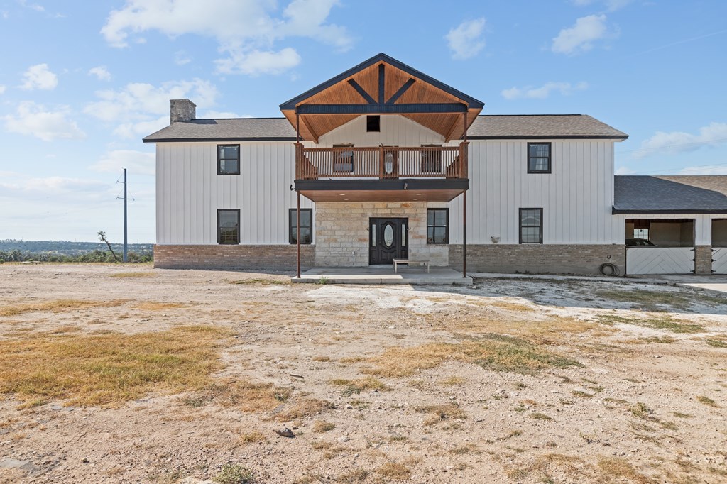 288.000000 Kroll Road Harper, TX 78631 - Photo 38 of 49 a front view of a house with a yard
