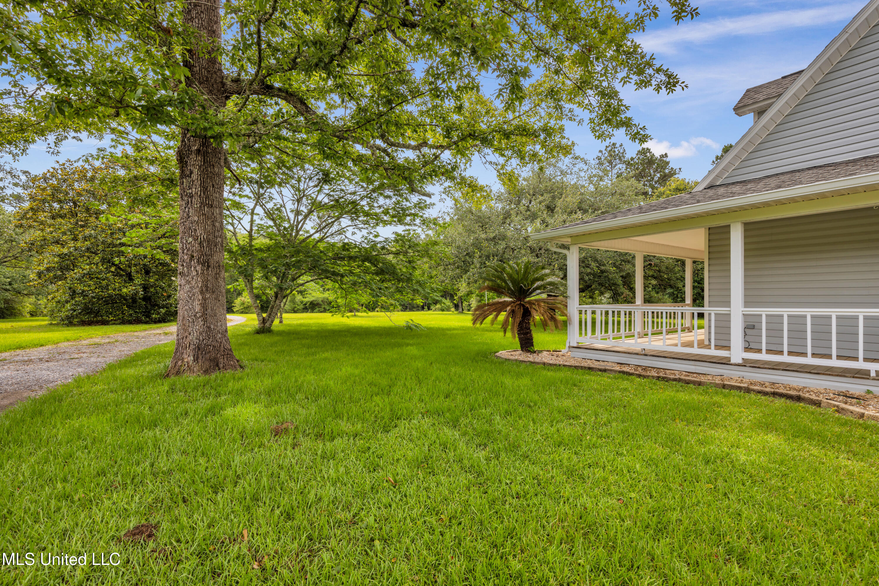 16609 Old River Road Vancleave, MS 39565 - Photo 9 of 53 16609OldRiverRd-9
