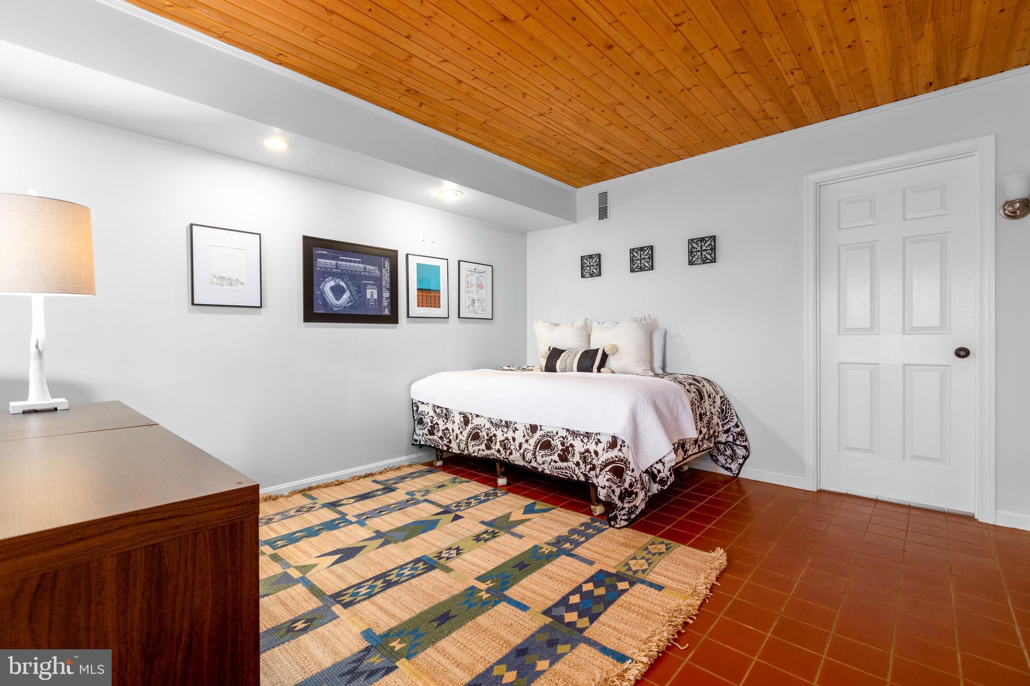3841 9th Road South Arlington, VA 22204 - Photo 22 of 38 Gallery Image 22