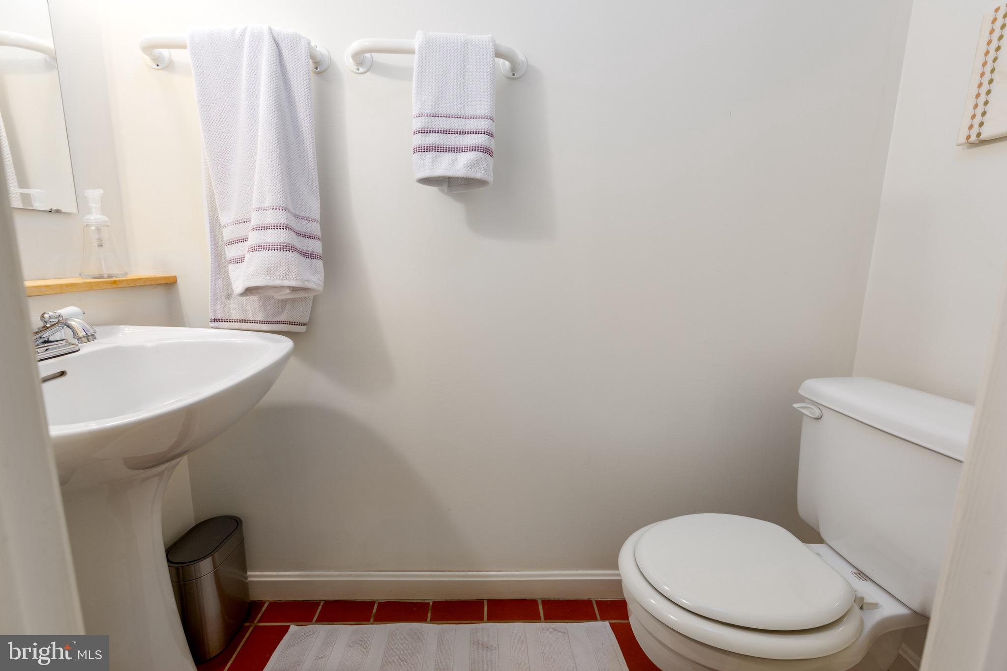 3841 9th Road South Arlington, VA 22204 - Photo 23 of 38 Gallery Image 23