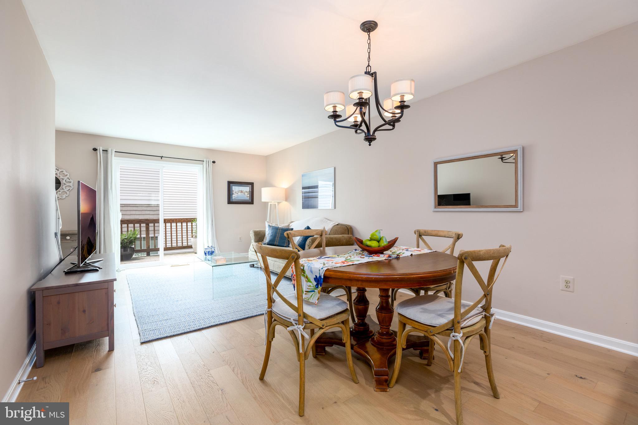 3841 9th Road South Arlington, VA 22204 - Photo 6 of 38 Gallery Image 6