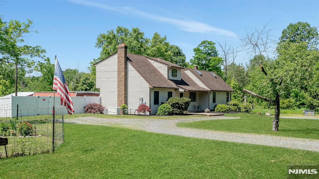 104 Steinmetz Road Hillsborough, NJ 08844 - Photo 47 of 50