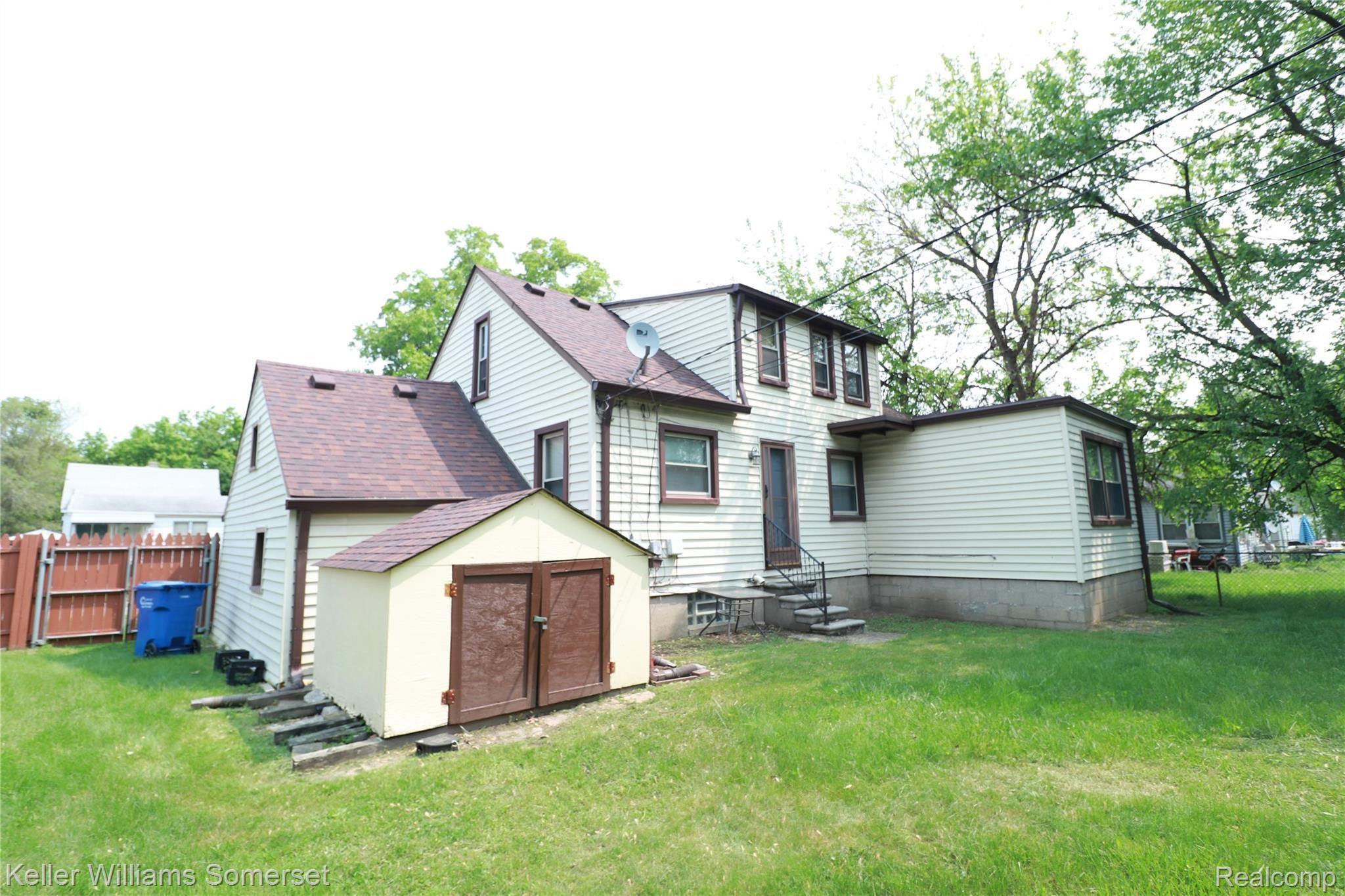 1970 Rome Avenue Warren, MI 48091 - Photo 23 of 24 IMG_0793.JPG