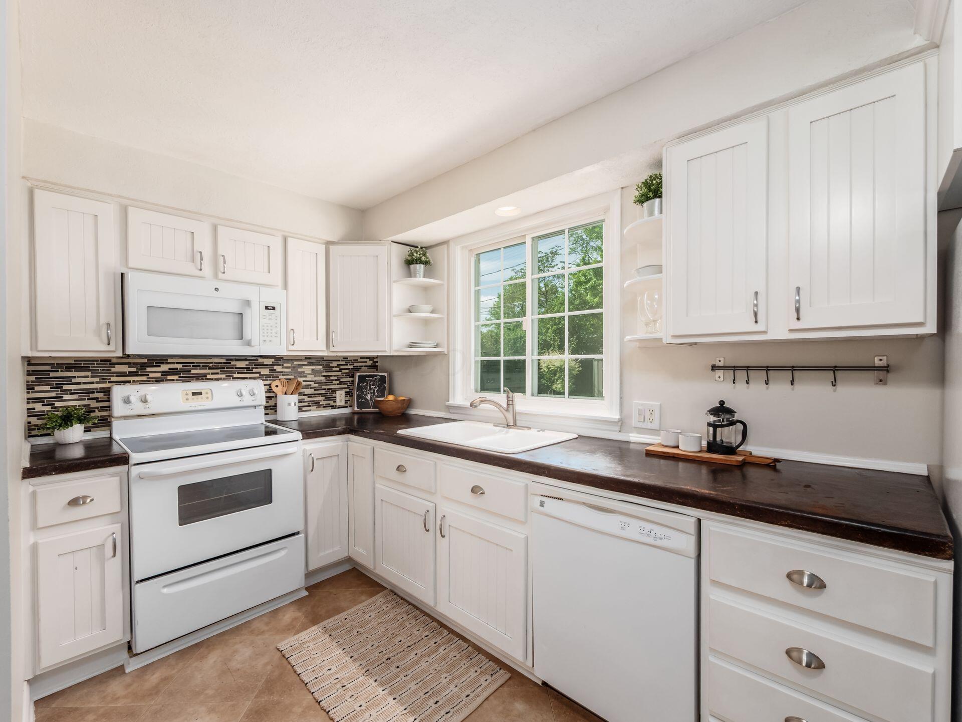 2356 Swansea Road Columbus, OH 43221 - Photo 11 of 64 White Kitchen