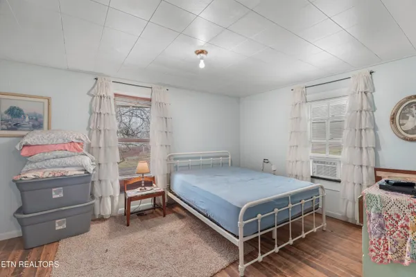 $239,900 | 1568 Harold Patterson Road, Dandridge, TN 37725
