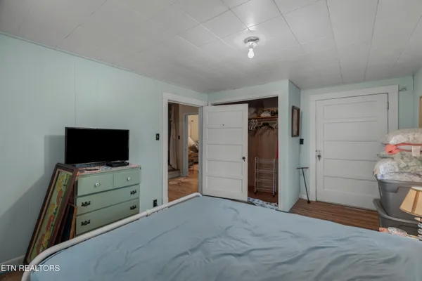 $239,900 | 1568 Harold Patterson Road, Dandridge, TN 37725