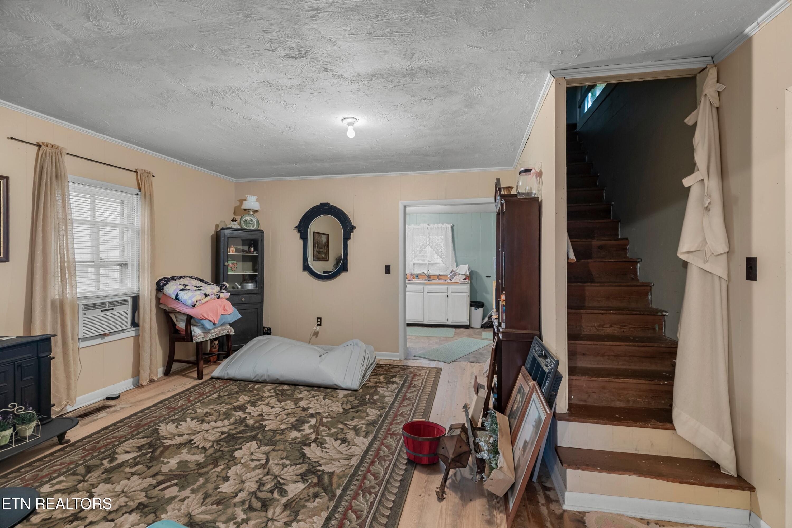 1568 Harold Patterson Road Dandridge, TN 37725 - Photo 14 of 35 008-1568HaroldPattersonRoad-Dandridge-TN