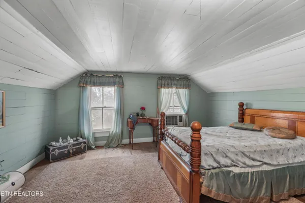 $239,900 | 1568 Harold Patterson Road, Dandridge, TN 37725