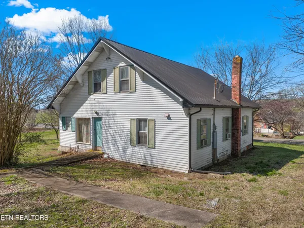 $239,900 | 1568 Harold Patterson Road, Dandridge, TN 37725