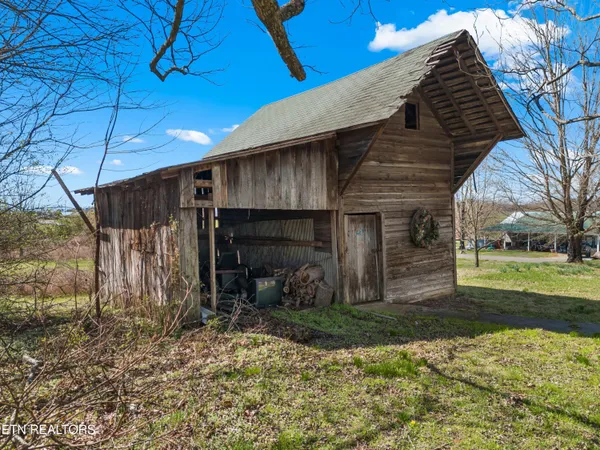 $239,900 | 1568 Harold Patterson Road, Dandridge, TN 37725