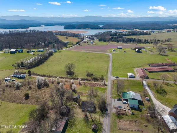 $239,900 | 1568 Harold Patterson Road, Dandridge, TN 37725