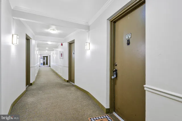 $305,000 | 5778 Rexford Court, Unit 5778B, Springfield, VA 22152