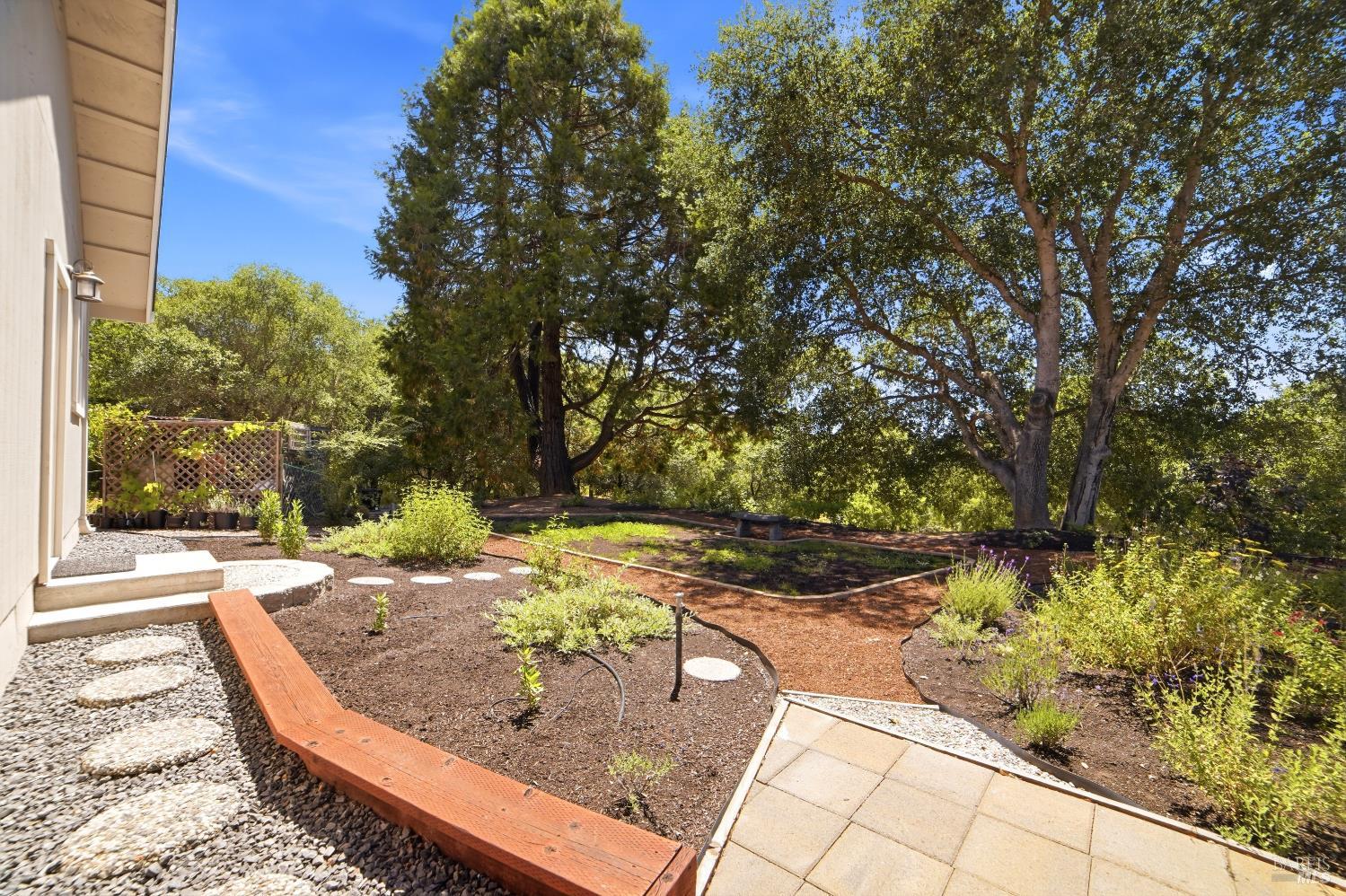 7695 Atkinson Road Sebastopol, CA 95472 - Photo 33 of 40