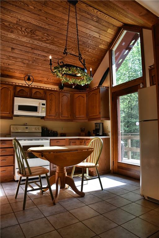 148 Horseshoe Road Champion, PA 15622 - Photo 11 of 25 Gallery Image 11
