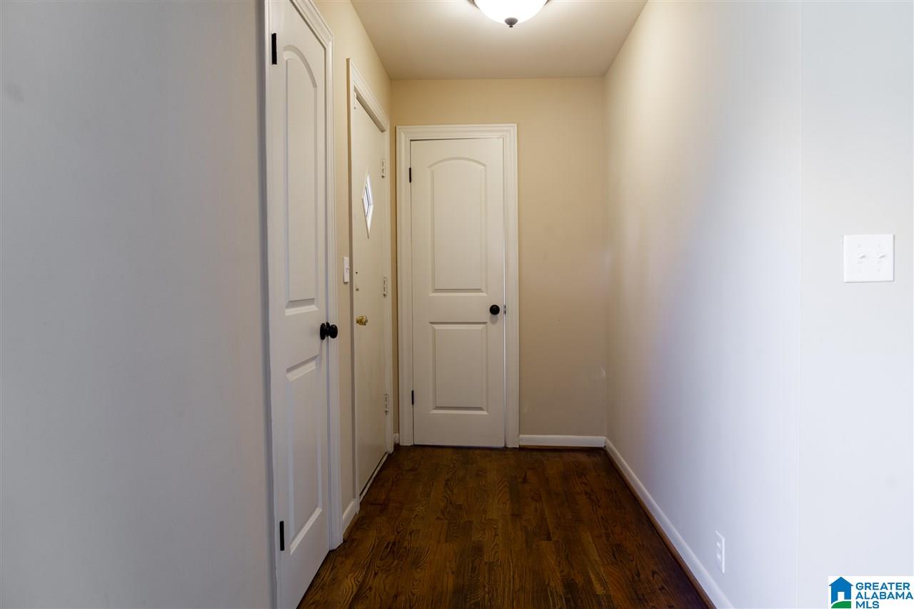 823 Hillcrest Road Birmingham, AL 35235 - Photo 12 of 39