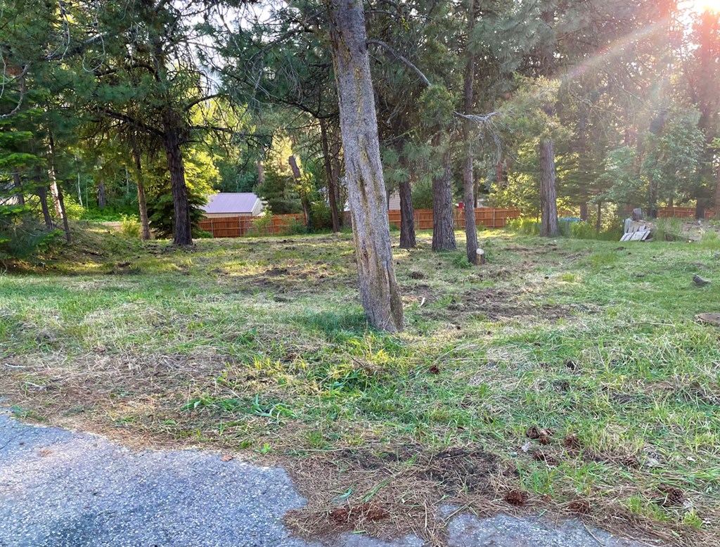 903 Divot Circle, Unit 135 Cascade, ID 83611 - Photo 6 of 9 Memory Making Property