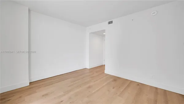 $5,315 | 555 Northeast 34th Street, Unit 2405, Miami, FL 33137