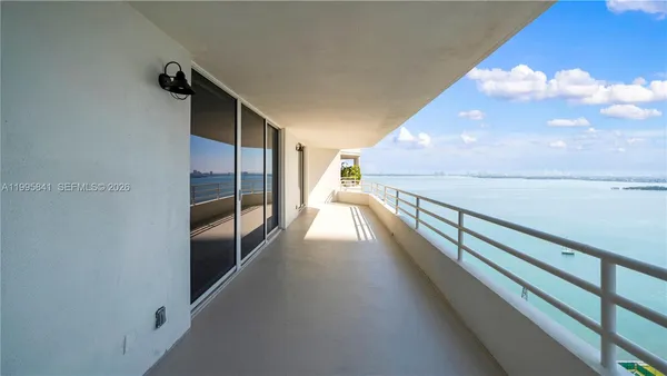 $5,315 | 555 Northeast 34th Street, Unit 2405, Miami, FL 33137