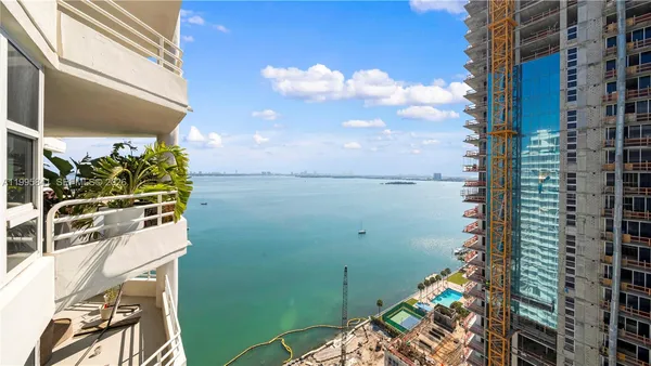 $5,315 | 555 Northeast 34th Street, Unit 2405, Miami, FL 33137