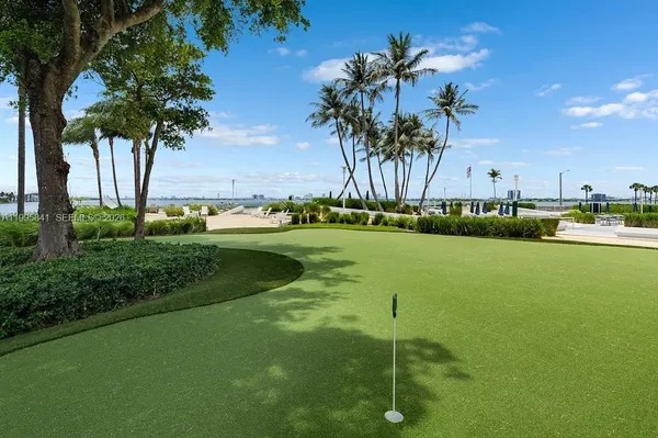 $5,315 | 555 Northeast 34th Street, Unit 2405, Miami, FL 33137