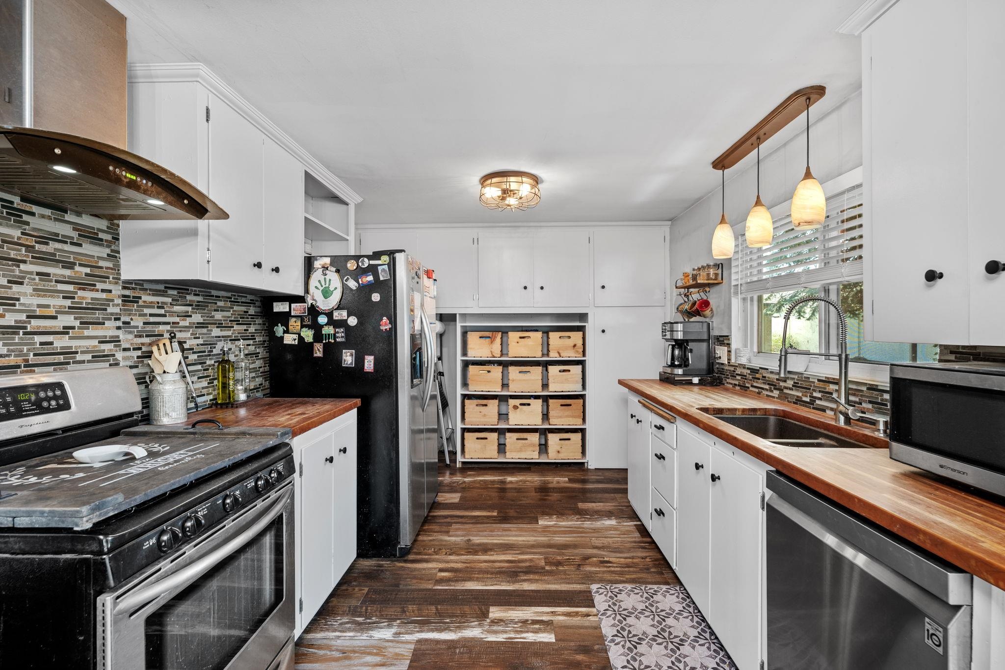 222 North Pierce Road Spokane Valley, WA 99206 - Photo 14 of 50