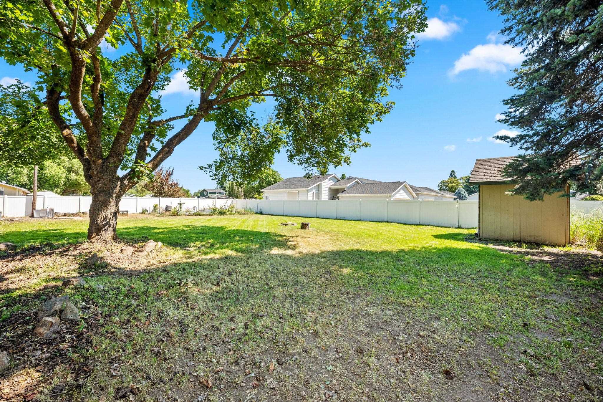 222 North Pierce Road Spokane Valley, WA 99206 - Photo 37 of 50