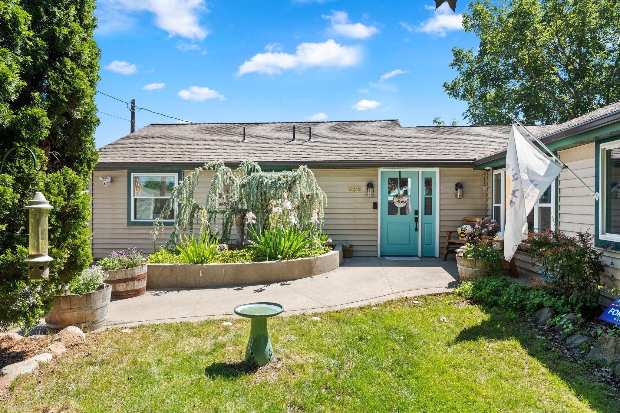 222 North Pierce Road Spokane Valley, WA 99206 - Photo 4 of 50