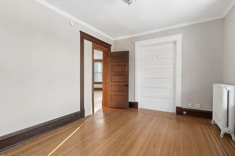 $390,000 | 140 Belvidere Street West, West St. Paul, MN 55118