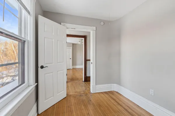 $390,000 | 140 Belvidere Street West, West St. Paul, MN 55118