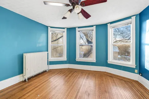 $390,000 | 140 Belvidere Street West, West St. Paul, MN 55118