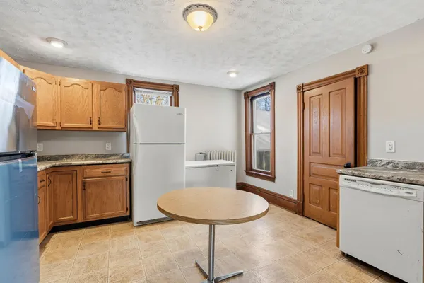 $390,000 | 140 Belvidere Street West, West St. Paul, MN 55118