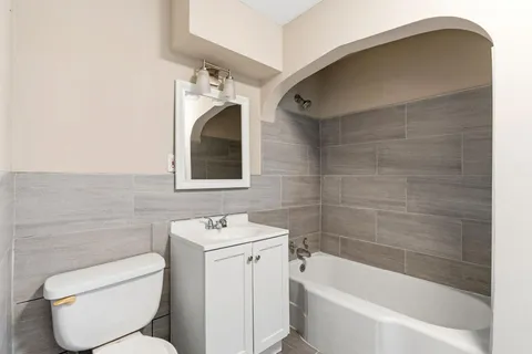 $390,000 | 140 Belvidere Street West, West St. Paul, MN 55118