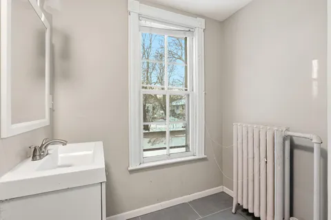 $390,000 | 140 Belvidere Street West, West St. Paul, MN 55118