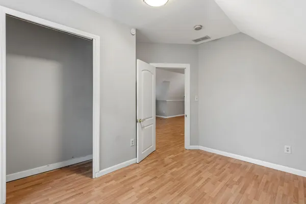 $390,000 | 140 Belvidere Street West, West St. Paul, MN 55118