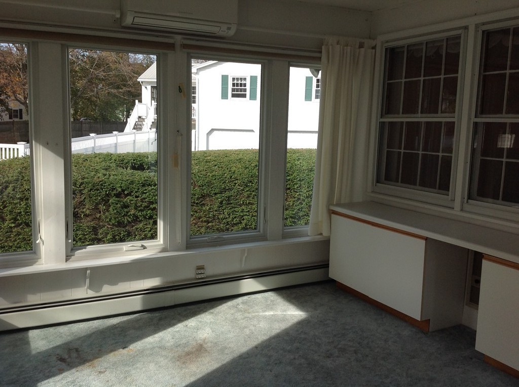 24 Ruthen Circle Shrewsbury, MA 01545 - Photo 8 of 17 Gallery Image 8
