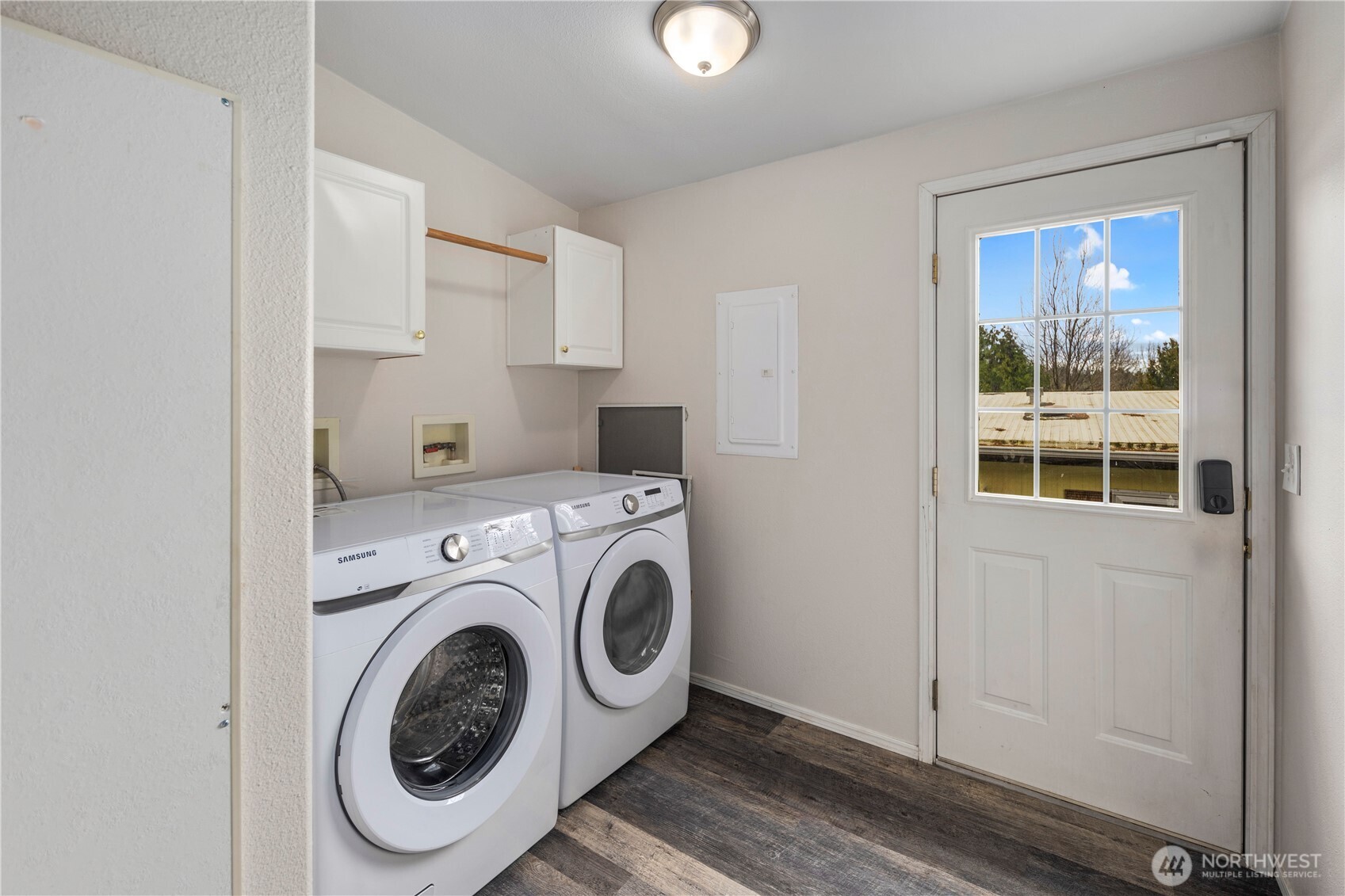 23708 Locust Way, Unit 11B Bothell, WA 98021 - Photo 14 of 23 Gallery Image 14