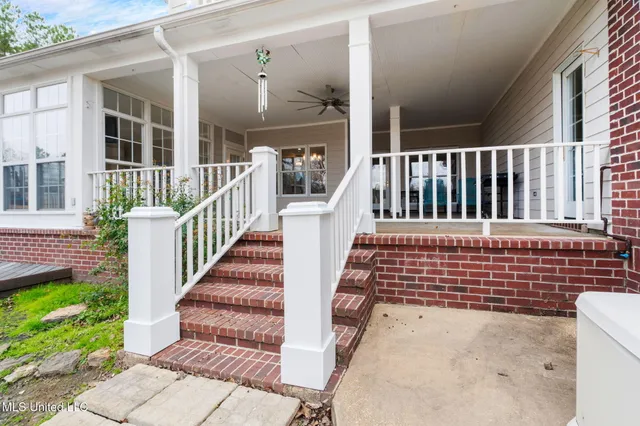 $624,900 | 139 Pine Ridge Cove, Holly Springs, MS 38635