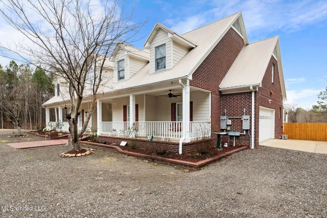 $624,900 | 139 Pine Ridge Cove, Holly Springs, MS 38635