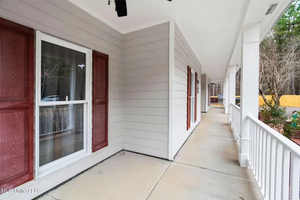 $609,900 | 139 Pine Ridge Cove, Holly Springs, MS 38635