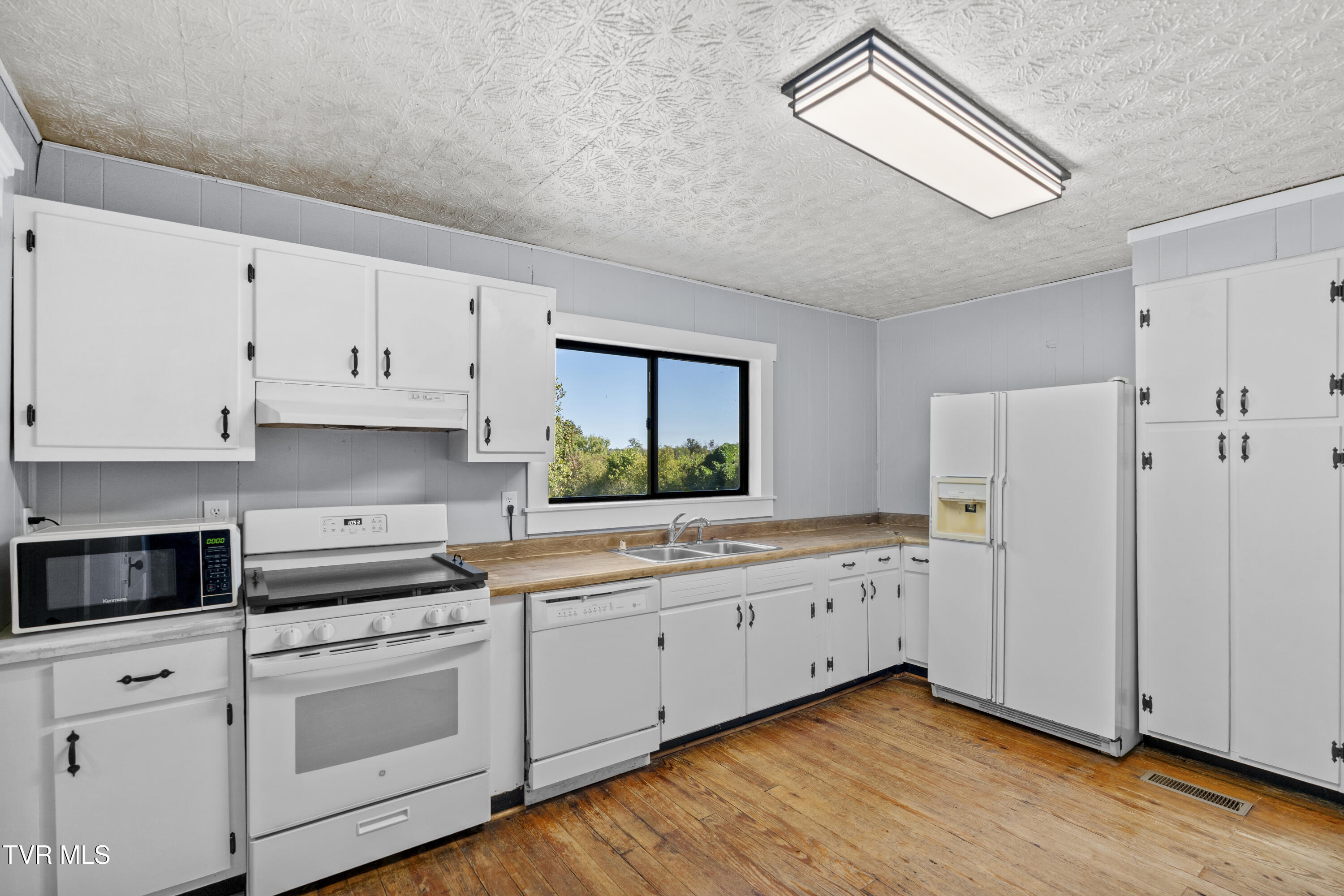 780 Murray Bridge Road Mohawk, TN 37810 - Photo 4 of 33 DSC09332