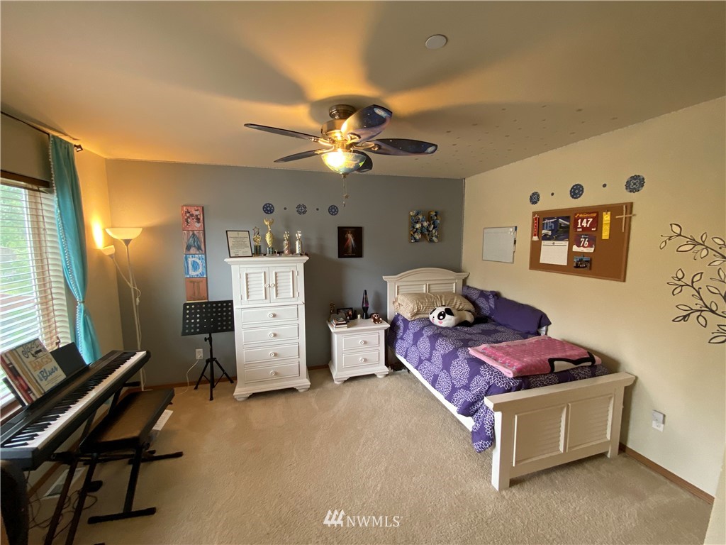 3157 Sheaser Way DuPont, WA 98327 - Photo 16 of 19