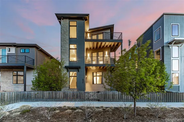 $729,900 | 6034 North Nepal Street, Aurora, CO 80019