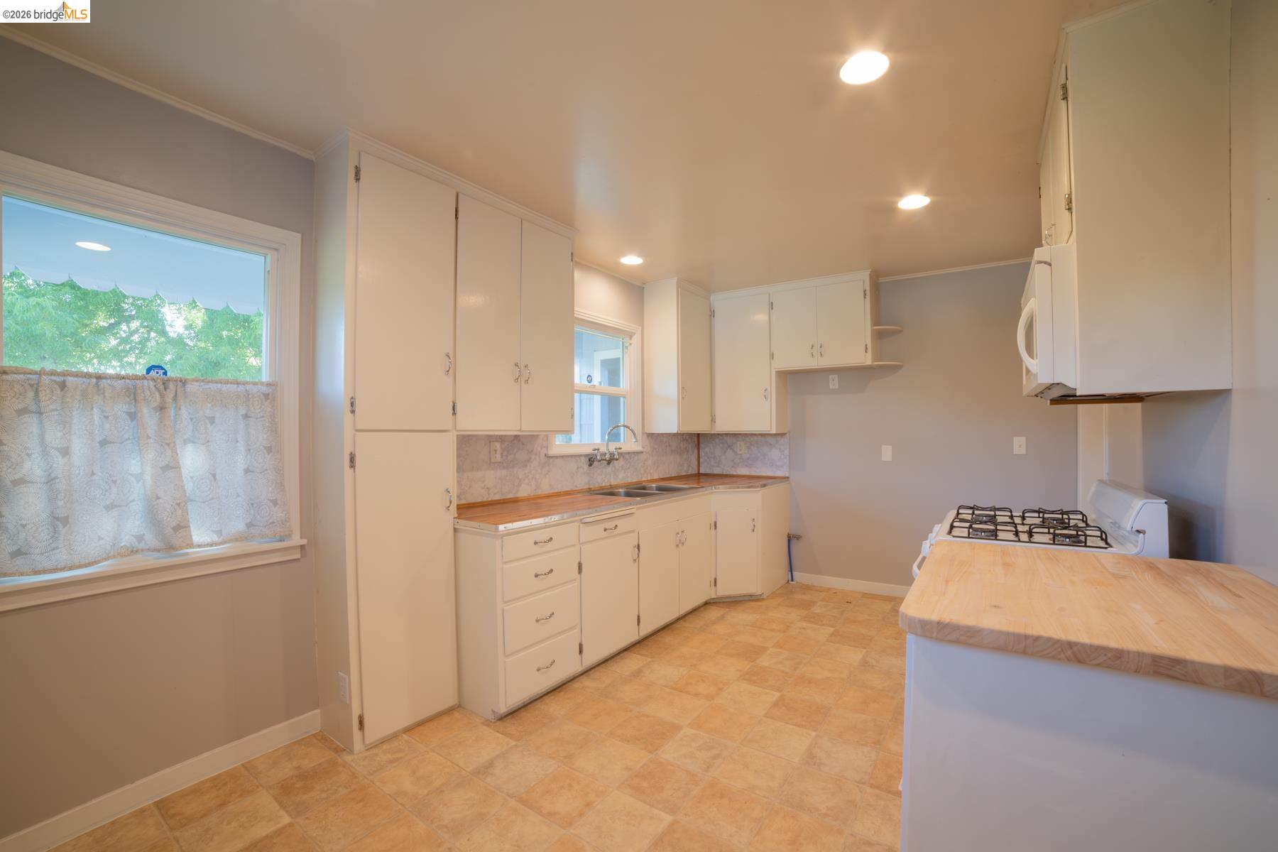 15098 Cavalieri Road Sonora, CA 95370 - Photo 13 of 30