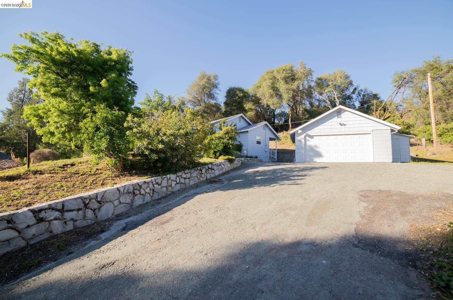 15098 Cavalieri Road Sonora, CA 95370 - Photo 4 of 30