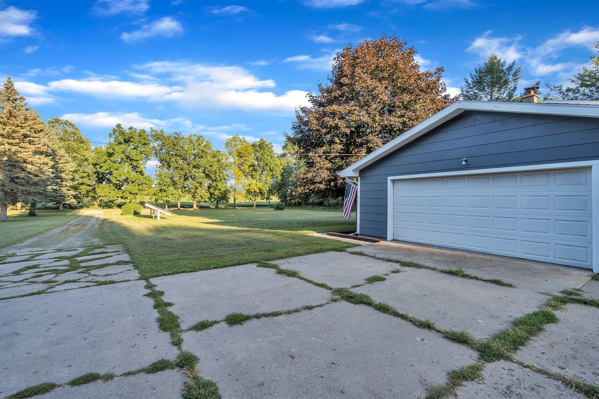 12700 Gates Road Cement City, MI 49233 - Photo 41 of 44 12700-Gates-Rd-WindowStill-Real-Estate-P