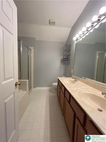 $2,600 | 4224 Creek Road, Allentown, PA 18104