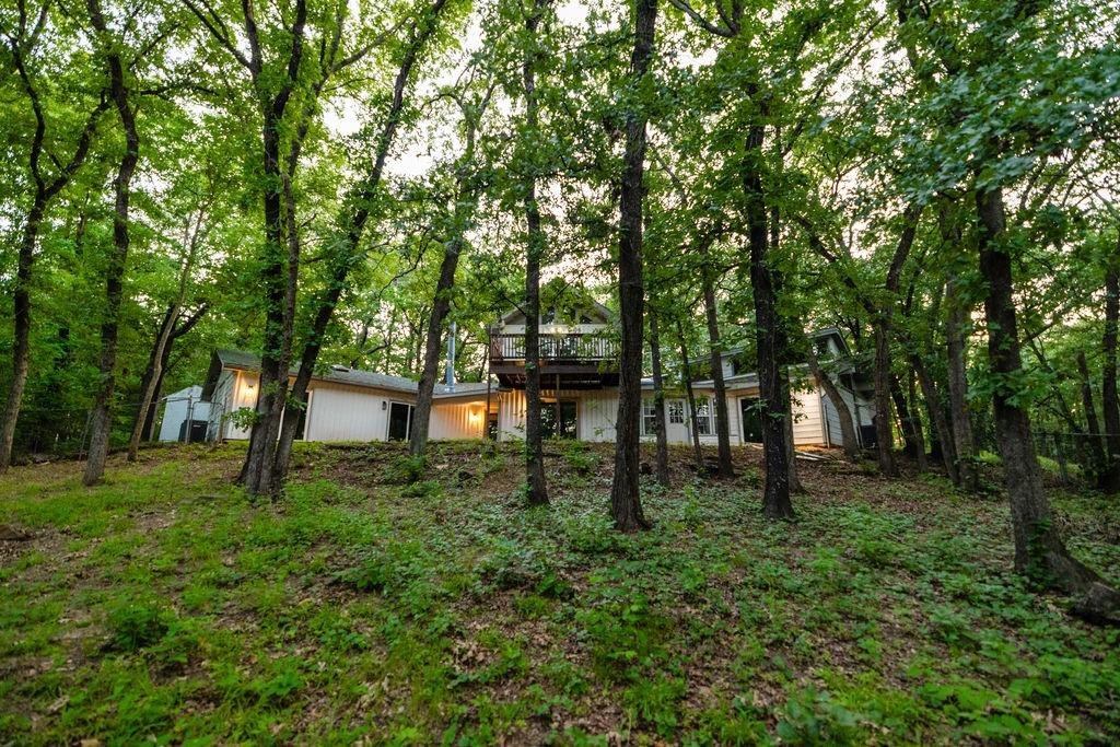 598 Stagecoach Trail Denison, TX 75021 - Photo 29 of 29 a view of backyard with green space