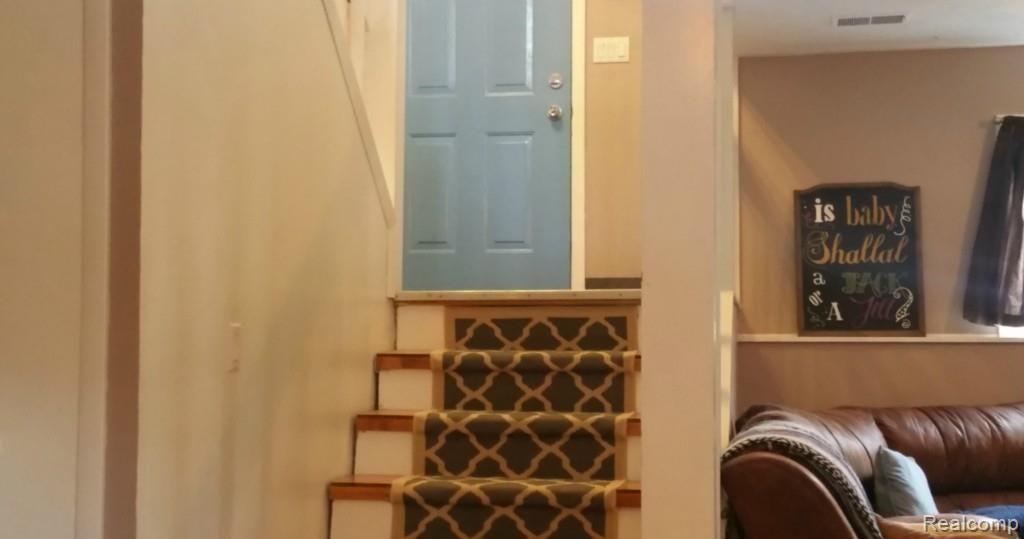 3890 Cone Avenue Rochester, MI 48309 - Photo 21 of 36