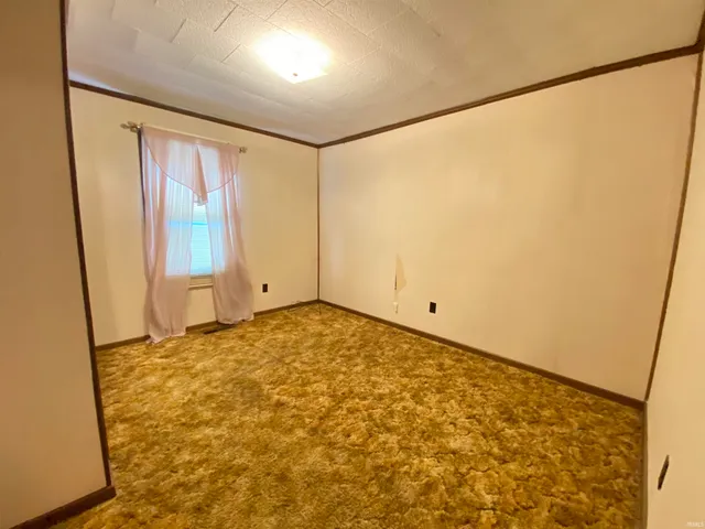 $89,900 | 708 South Meridian Street, Jasonville, IN 47438